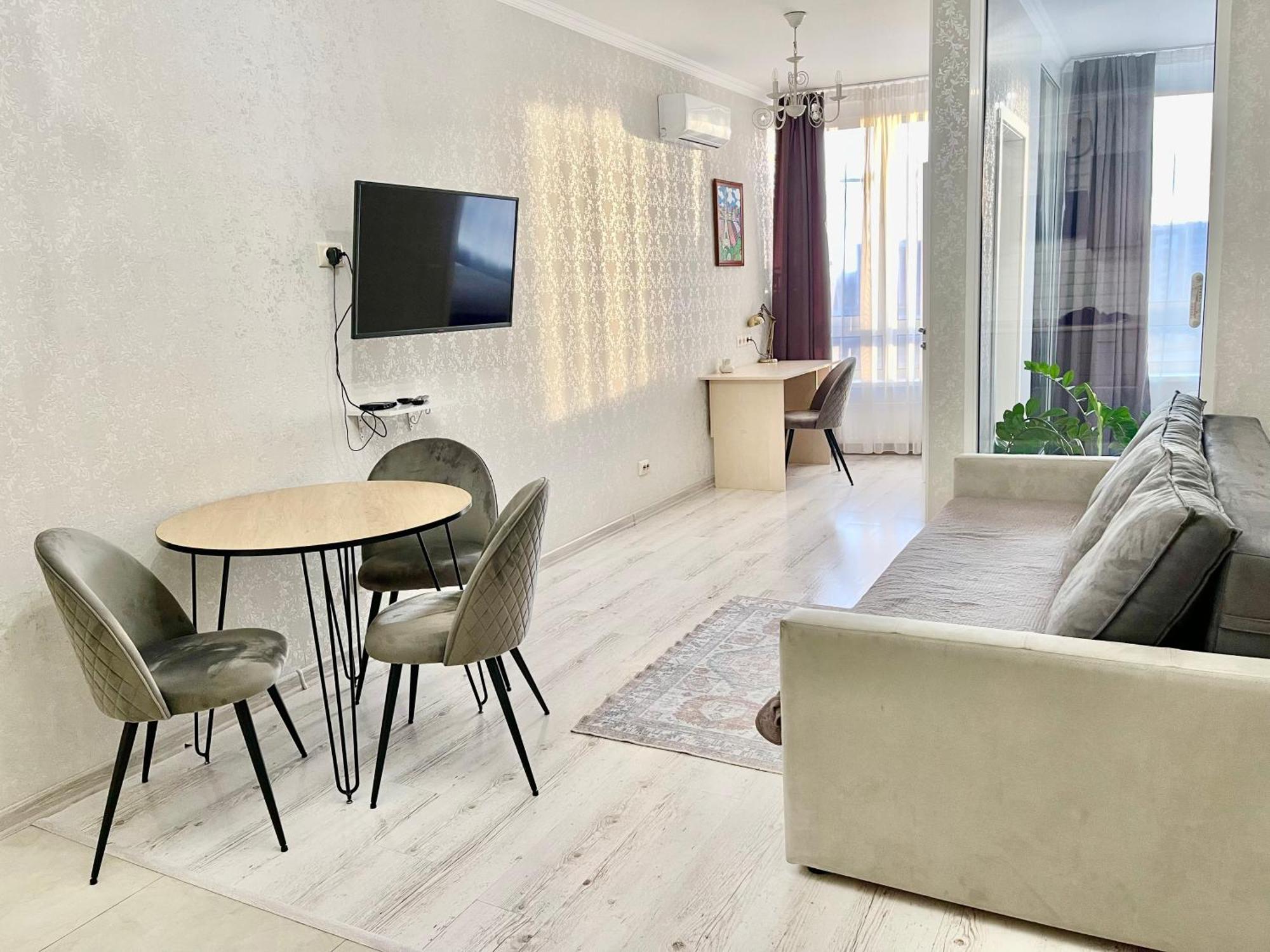 Appartement Жк Славутич Апарти à Kiev Extérieur photo